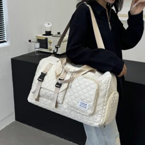 Water-resistant travel bag